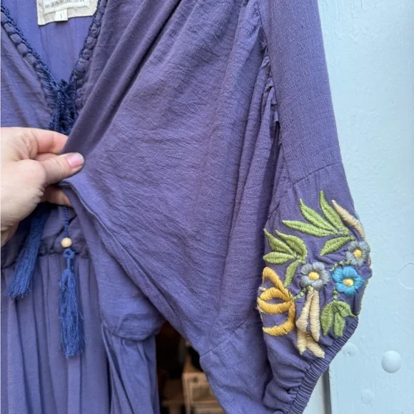 Chasing Unicorns Gorgeous Purple Bohemian Maxi Dress w Embroidered Flowers